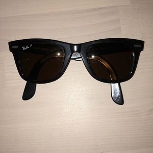 Ray Ban Wayfarers Tortoise Shell